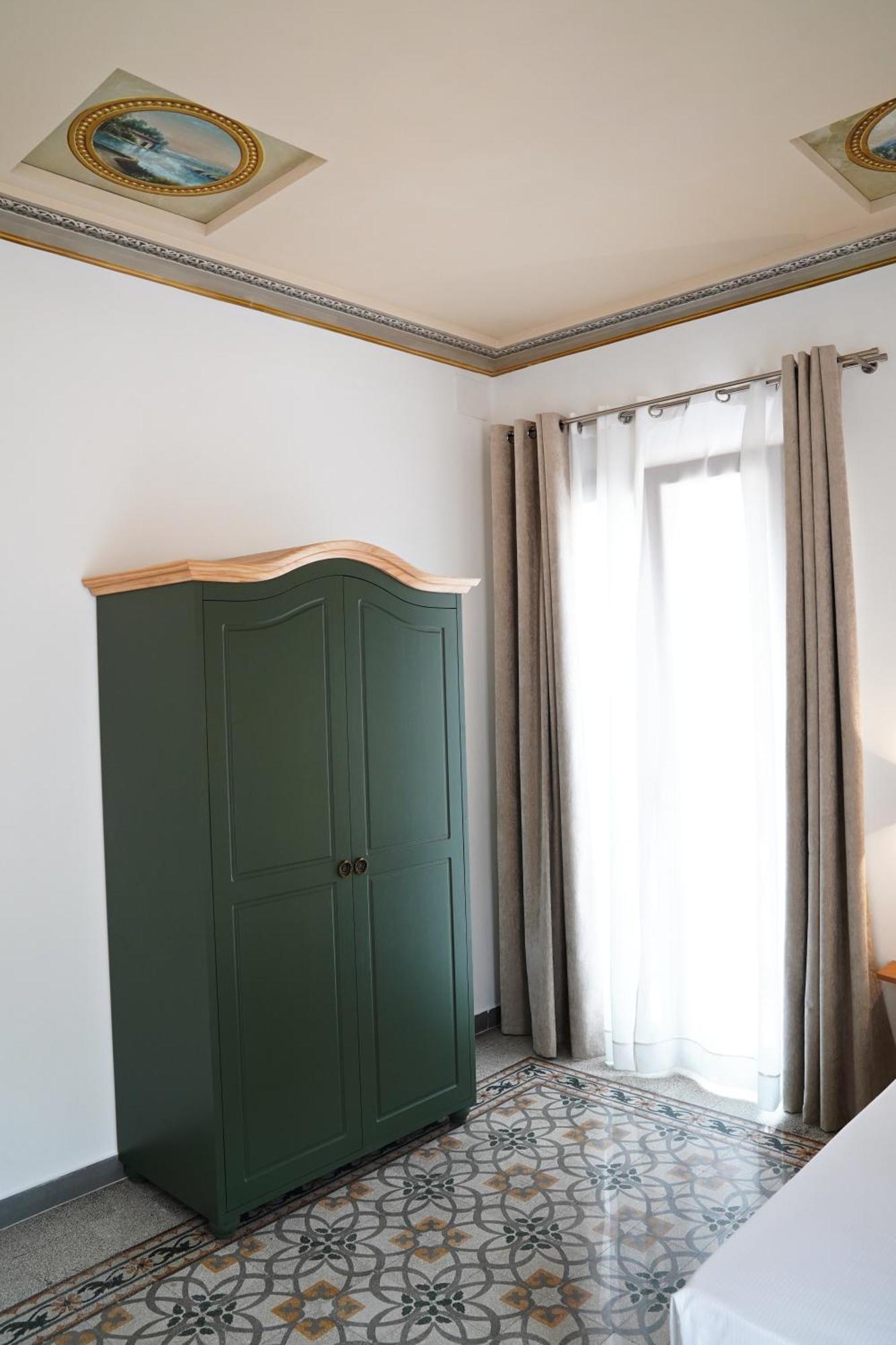 Ducas Rooms And Suite Lascari Exterior foto